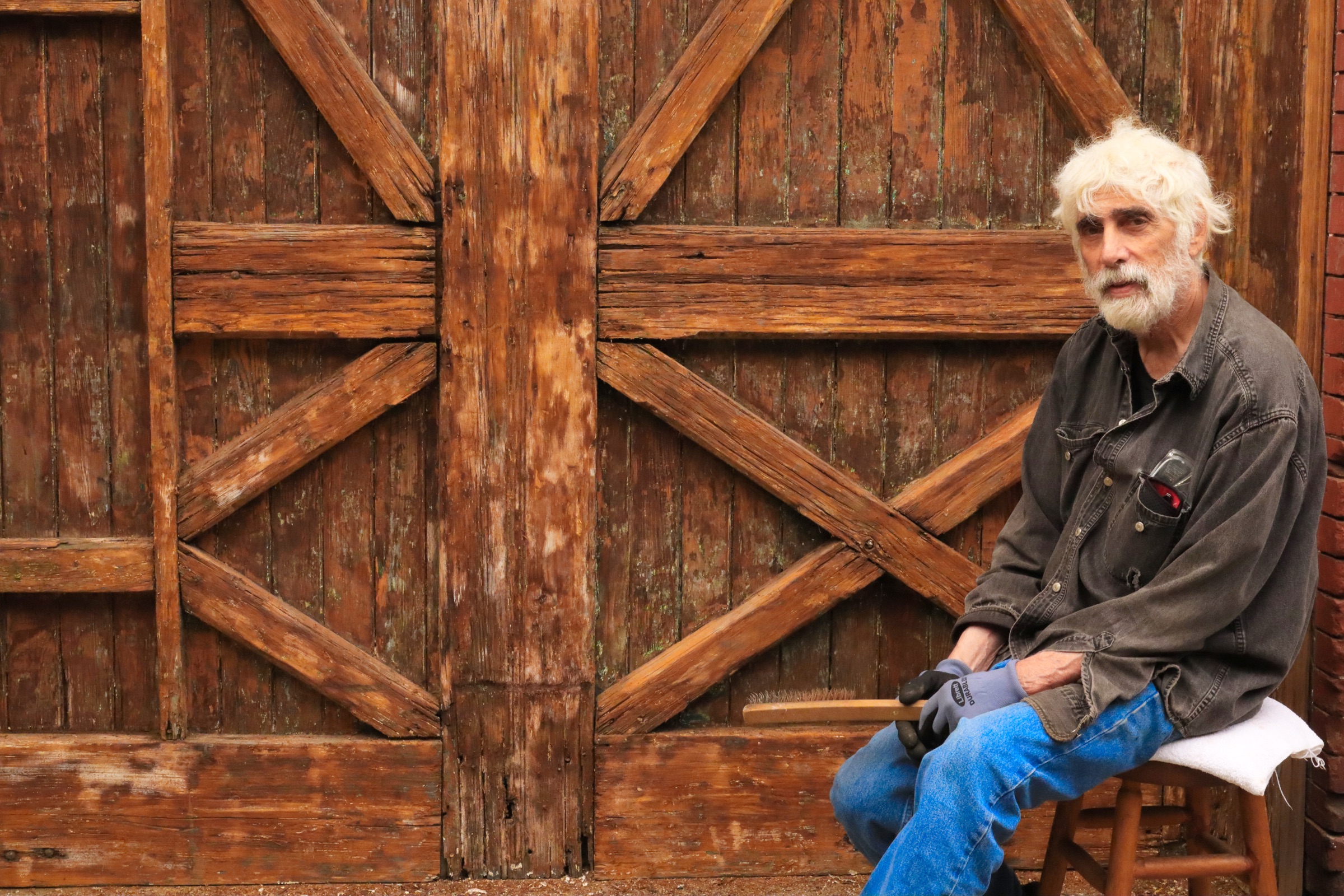 Open the Mick And The Door gallery